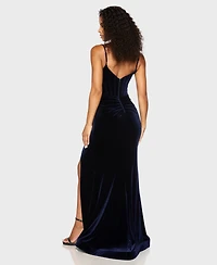 Alex & Sophia Juniors' Sweetheart Neck Velvet Gown with Beaded Applique Detail and Skirt Slit