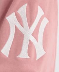 Fanatics Men's New York Yankees Iconic Collection Relaxed-Fit Pullover Crewneck Sweatshirt