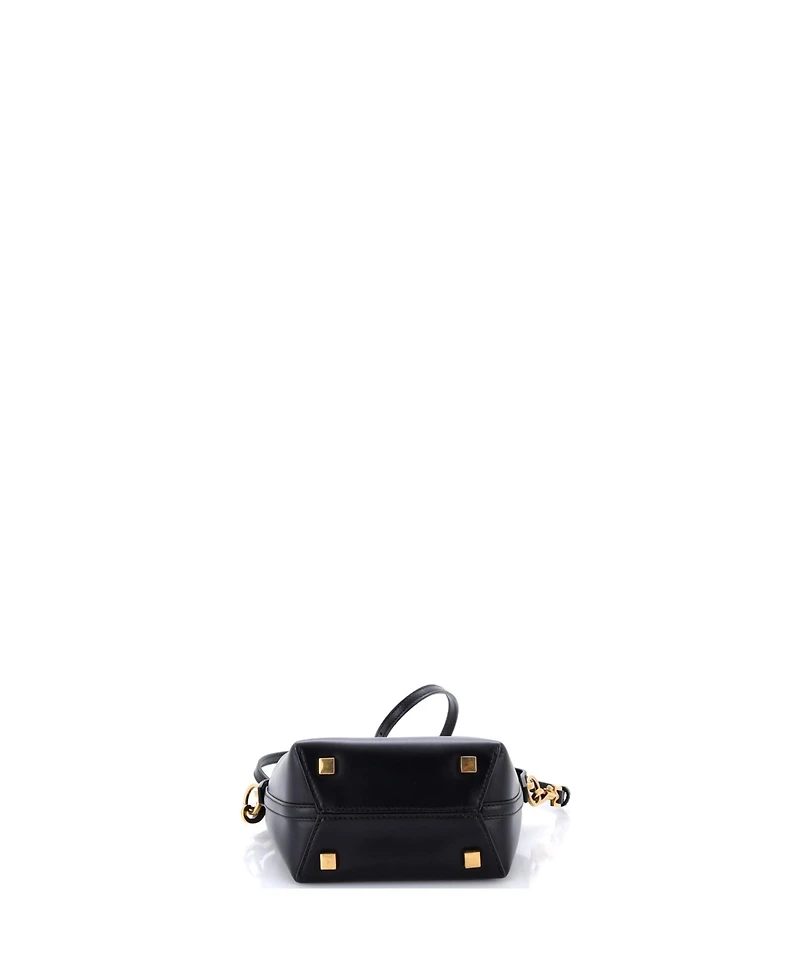 Pre-Owned Saint Laurent Mini Le 37 Bucket Bag Leather