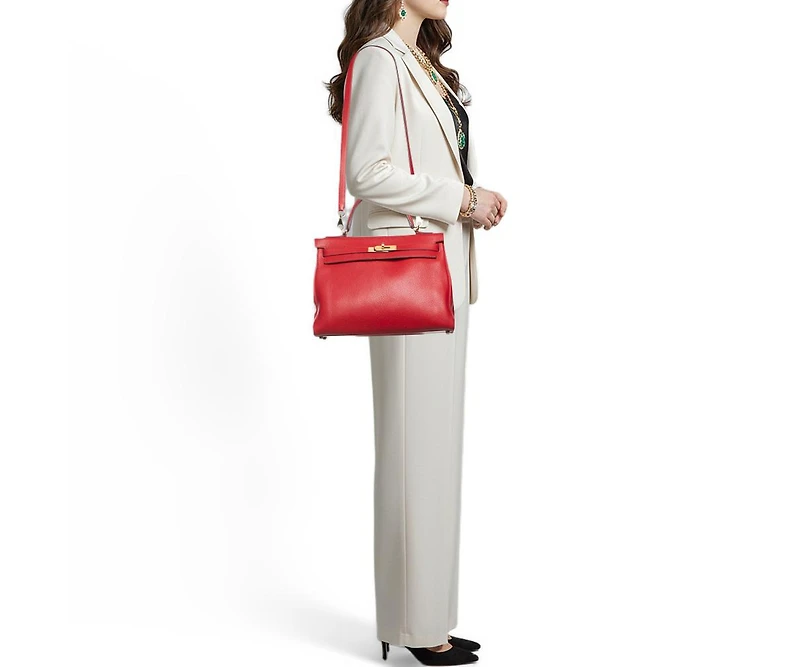 Pre-Owned Hermes women's Birkin 40 Bag in Taurillon Clemence Leather