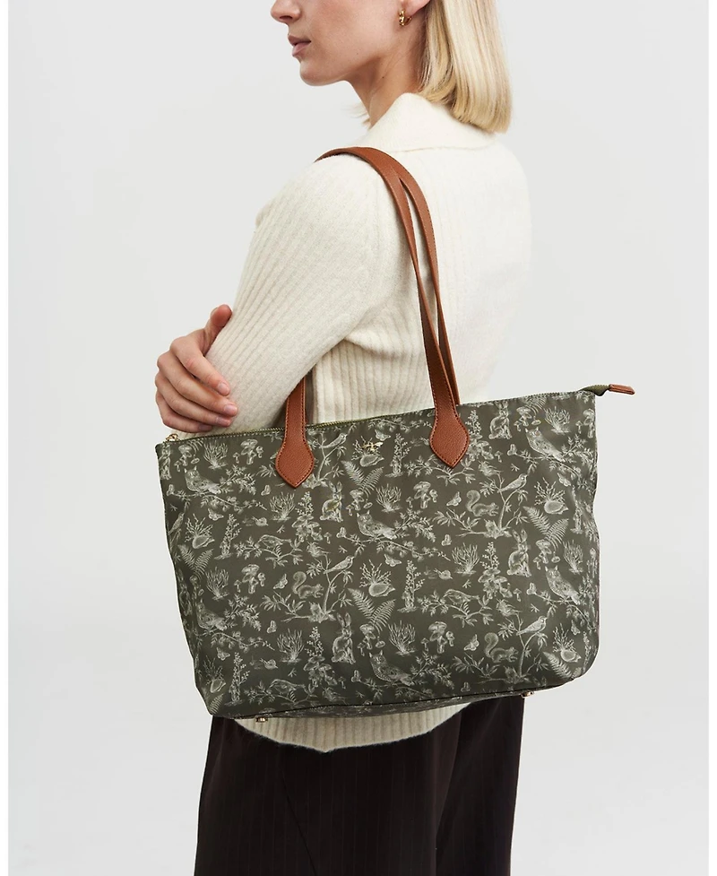 Fable England Edith Orla Scene Print Tote Bag