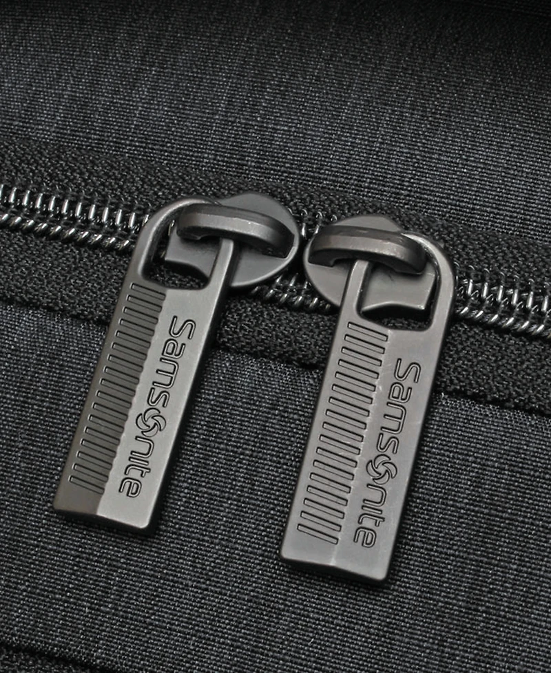 Samsonite Modern Utility 16.5" Messenger Bag
