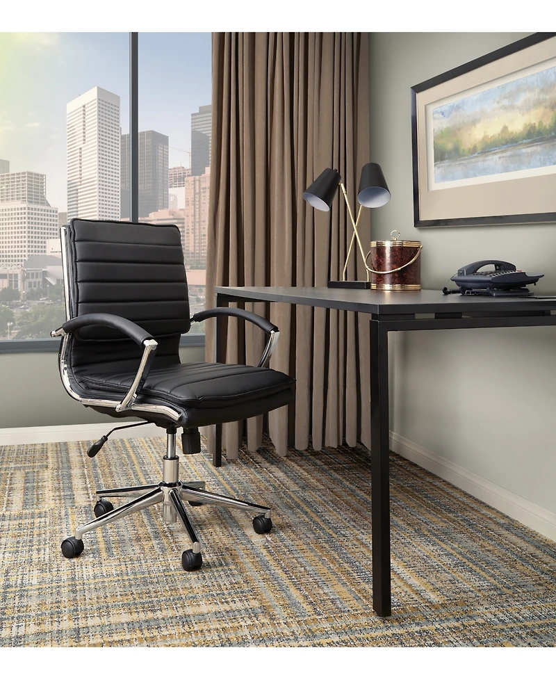 Pyppa Faux-Leather Chair