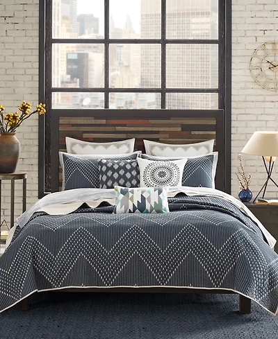 Ink+Ivy Pomona Boho Chevron 3-Pc. Quilt Set, King/California King