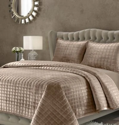Tribeca Living Florence Velvet Solid Oversized Quilt Sets