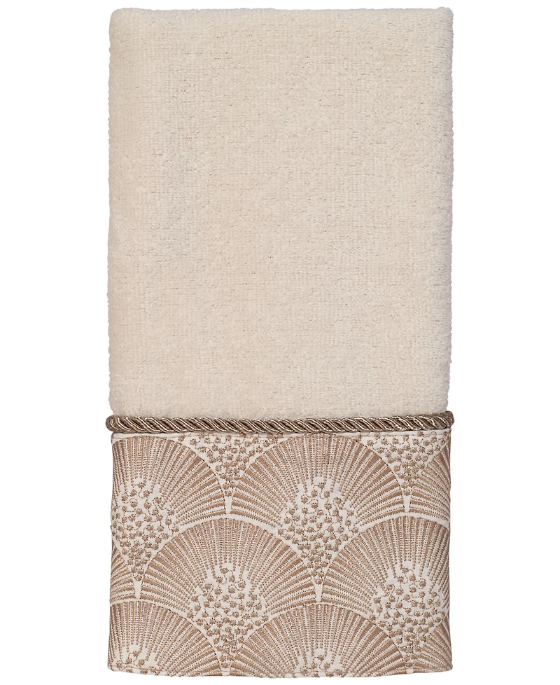 Avanti Deco Shells Bordered Cotton Fingertip Towel, 11" x 18"