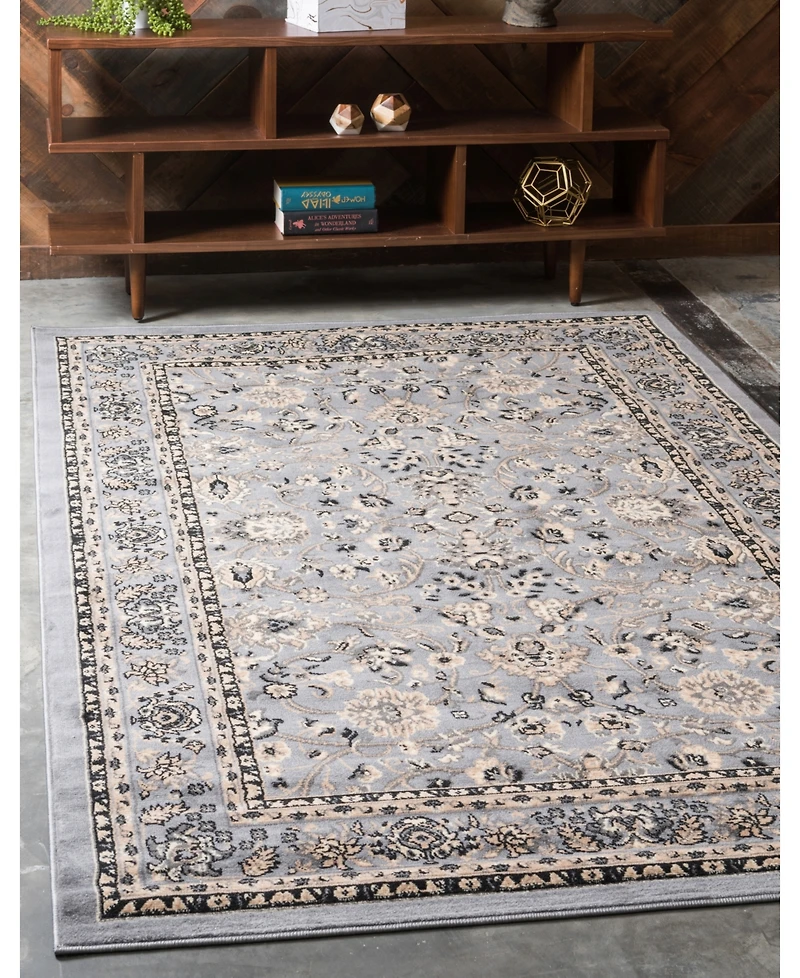 Bayshore Home Arnav Arn1 8' x 10' Area Rug