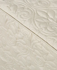 Madison Park Quebec Open Corner Pleated Quilted Bedspread