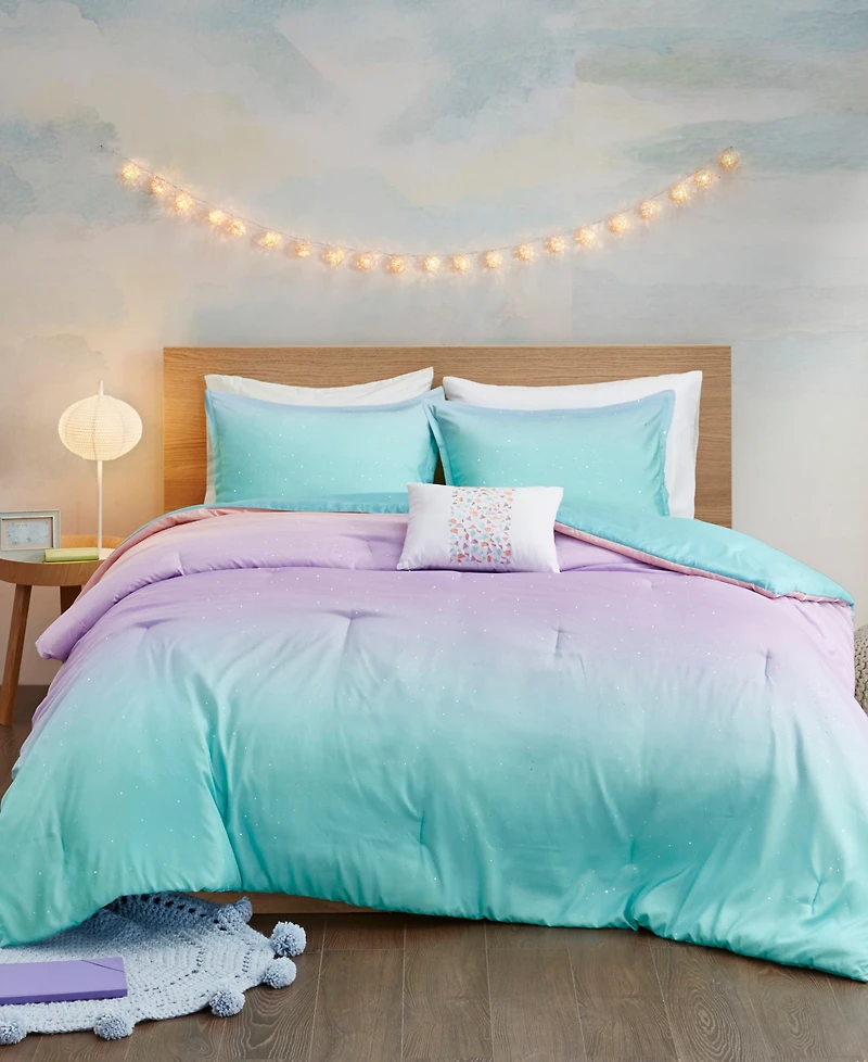 Intelligent Design Glimmer Ombre Reversible -Pc. Comforter Set
