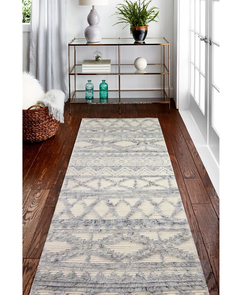 Closeout! Bashian Natural Wool M133 Ivory and Blue 2'6" x 8' Runner Rug
