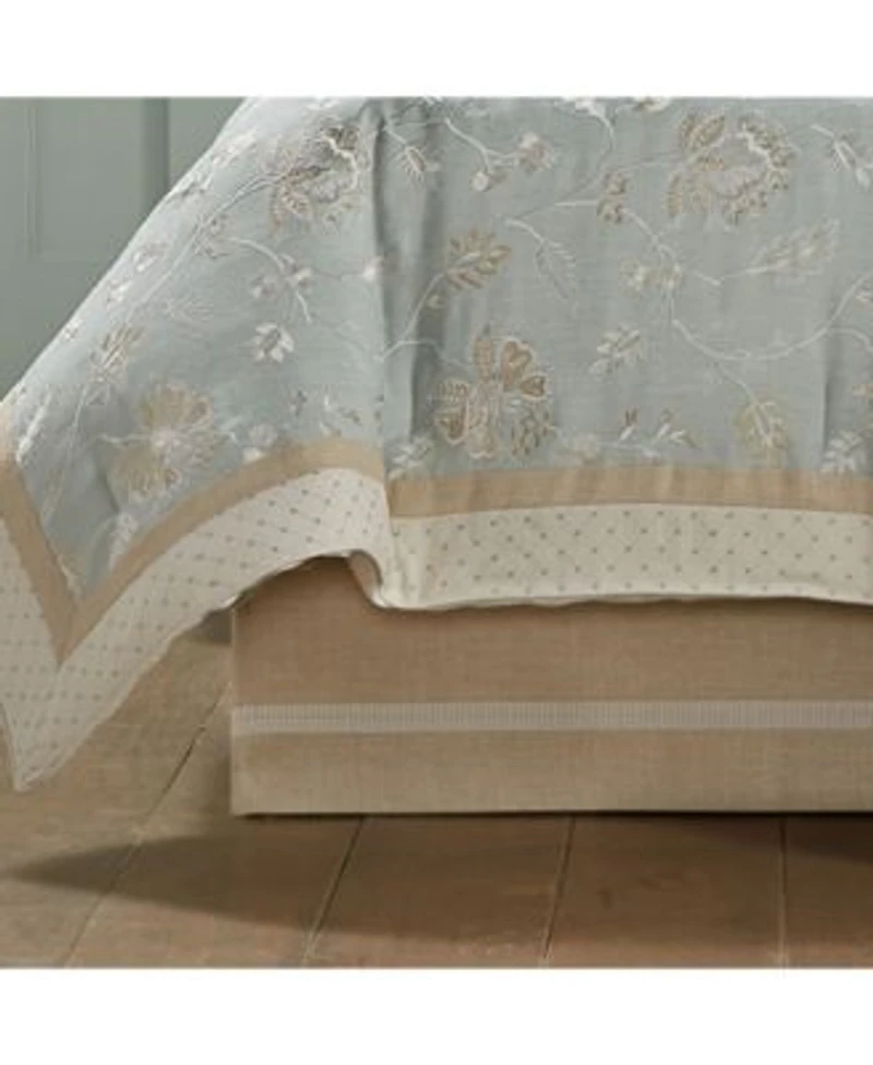 J Queen New York Garden View Comforter Sets