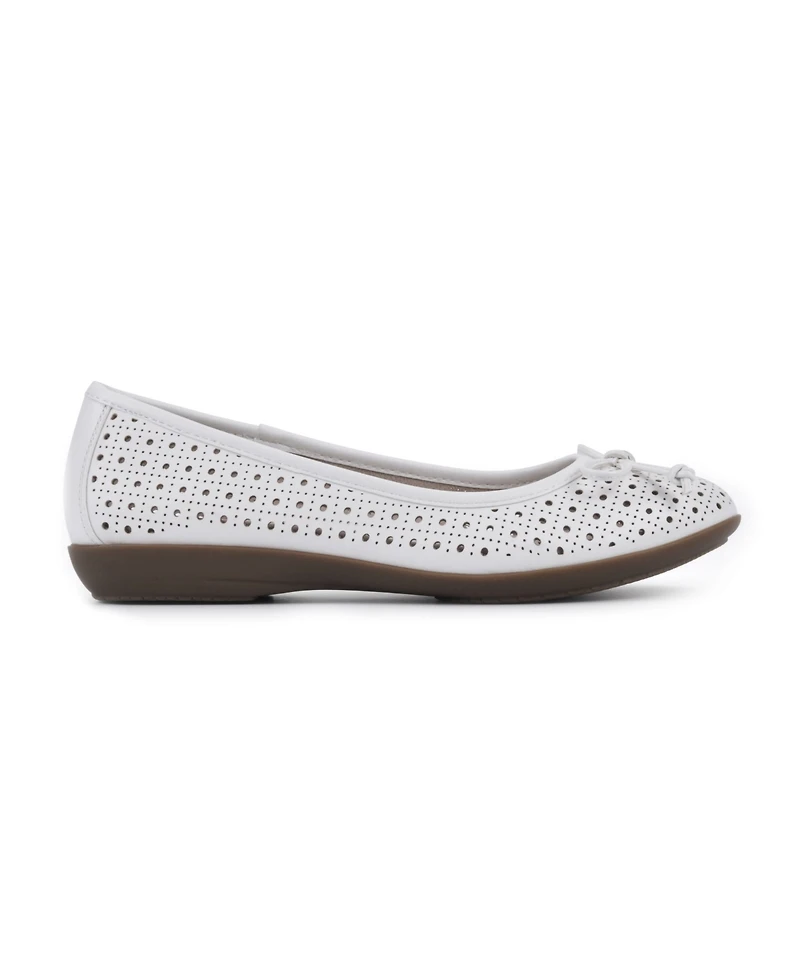 Cliffs by White Mountain Women's Cheryl Ballet Flats