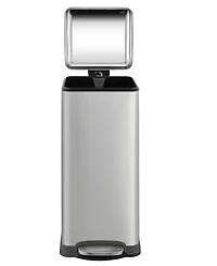 Betty Retro Step-Open Trash Can