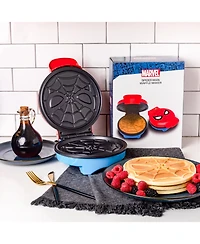 Uncanny Brands Marvel Spiderman Waffle Maker - Spidey's Mask on Your Waffles