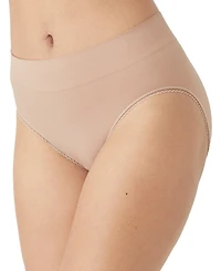 Wacoal Women's Feeling Flexible Hi-Cut Brief Underwear 871332