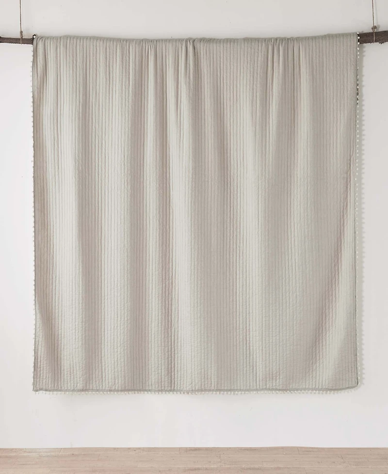 Levtex Pom Quilt, King