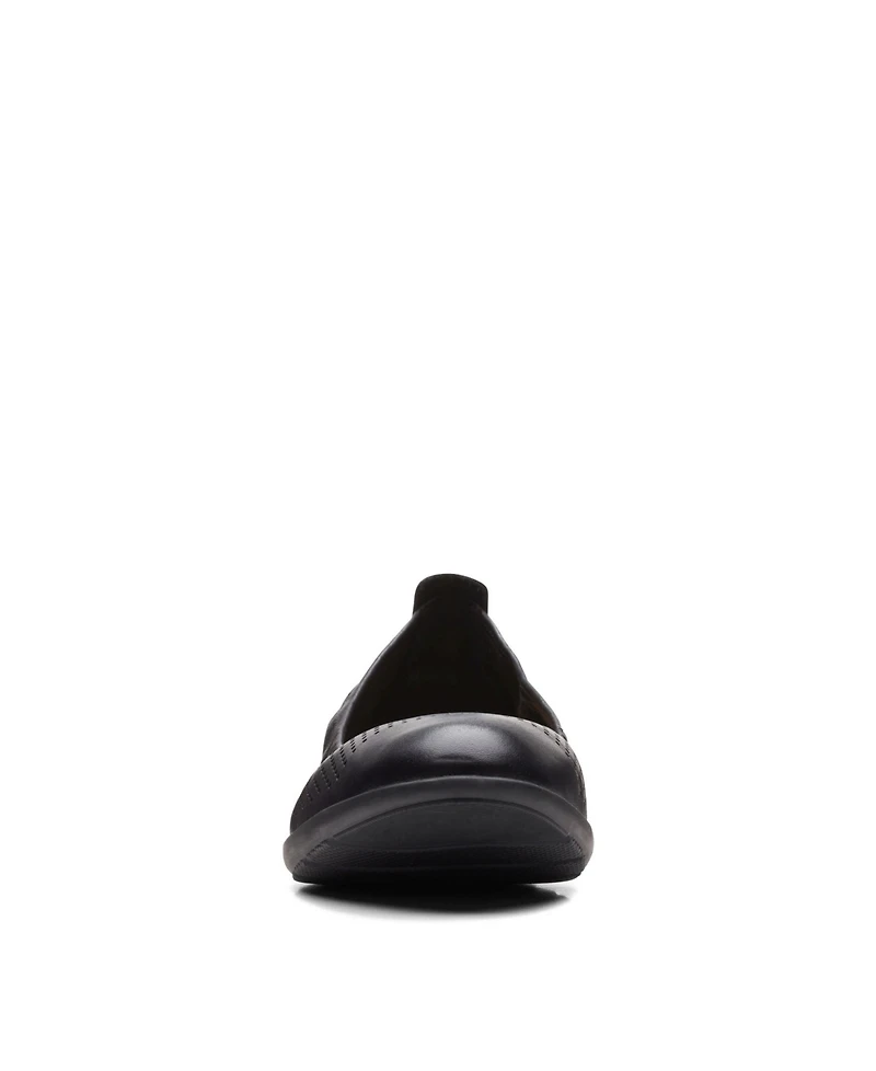 Clarks Women's Collection Jenette Ease Perforated Flats
