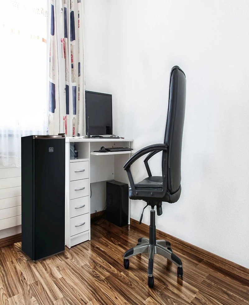 Black & Decker 3.2 cu.ft.. Ref / Freeze1 Door