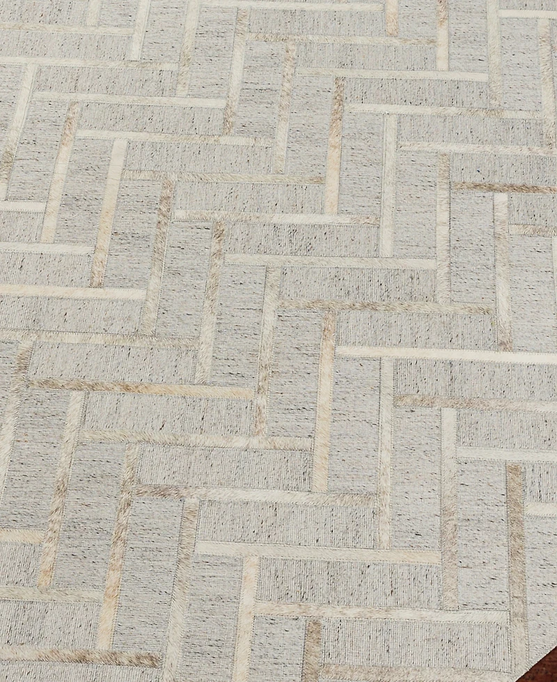 Surya Medora Mod-1026 5' x 7'6" Area Rug
