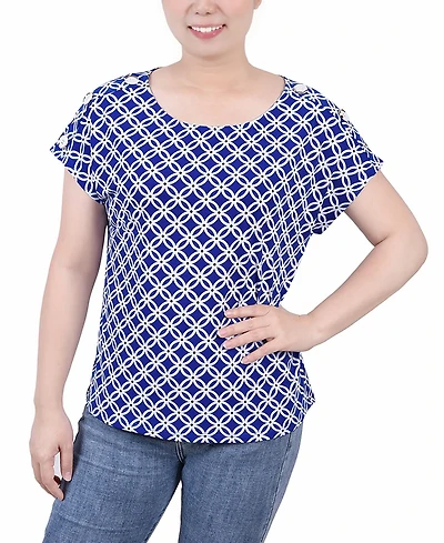 Petite Short Extended Sleeve Top
