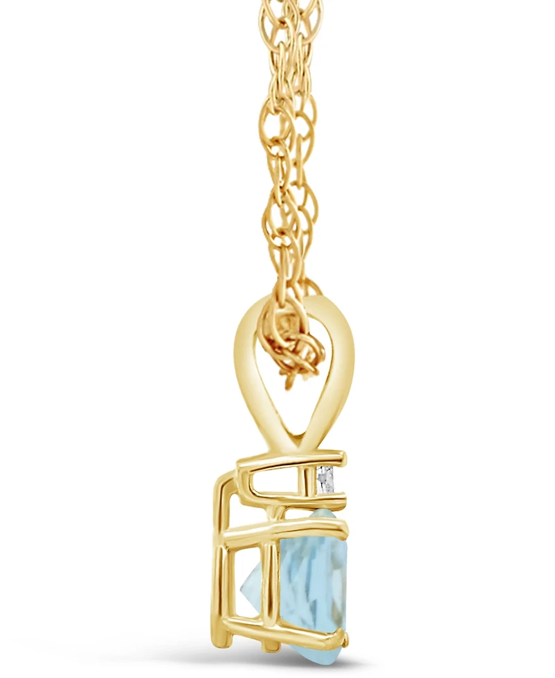 Aquamarine (3/4 ct.t.w) and Diamond Accent Pendant Necklace in 14K Yellow Gold