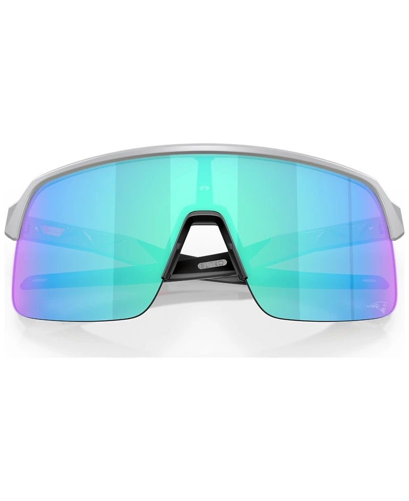 Oakley Men's New England Patriots Sutro Lite Sunglasses, Nfl Collection OO9463-3339