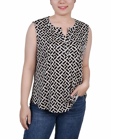Ny Collection Petite Sleeveless Knit Y-neck Top