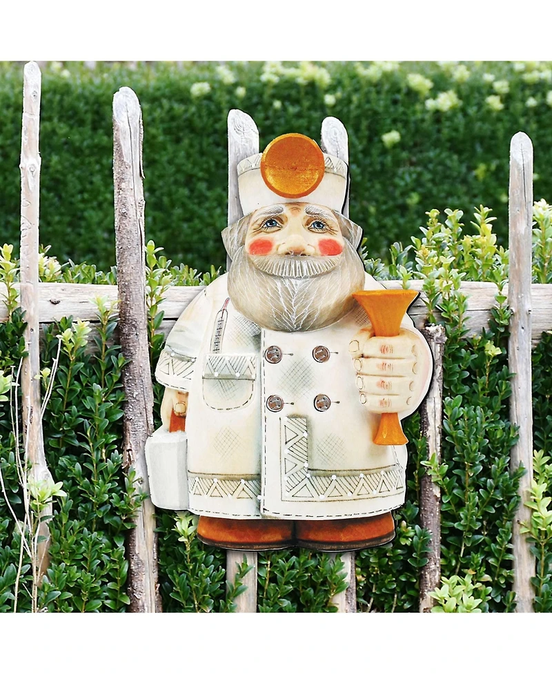 Designocracy Doctor Santa Wooden Decor