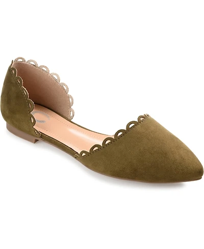 Journee Collection Women's Jezlin Scalloped Flats