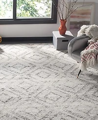 Safavieh Adirondack 131 Light Gray and Gray 8' x 10' Area Rug
