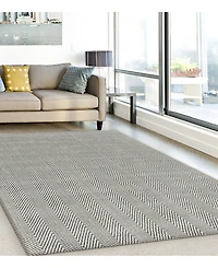 Km Home Miro 100 4' x 6' Area Rug