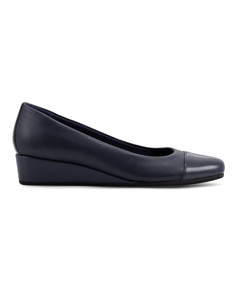 Easy Spirit Women's Gracey Round Toe Slip-on Wedge Dress Pumps
