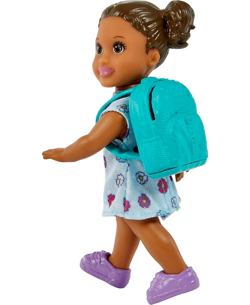 Barbie Career Kindergarten Teacher Playset, Blonde