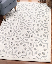 Closeout! Crochet Indoor, Outdoor Starworks 5'3" x 7'6" Area Rug