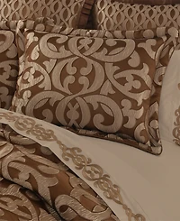 J Queen New York La Boheme 4-Pc. Comforter