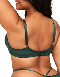 Adore Me Plus Marca Contour Plunge Bra