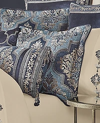 J Queen New York Middlebury 4 Piece Comforter Set, California King