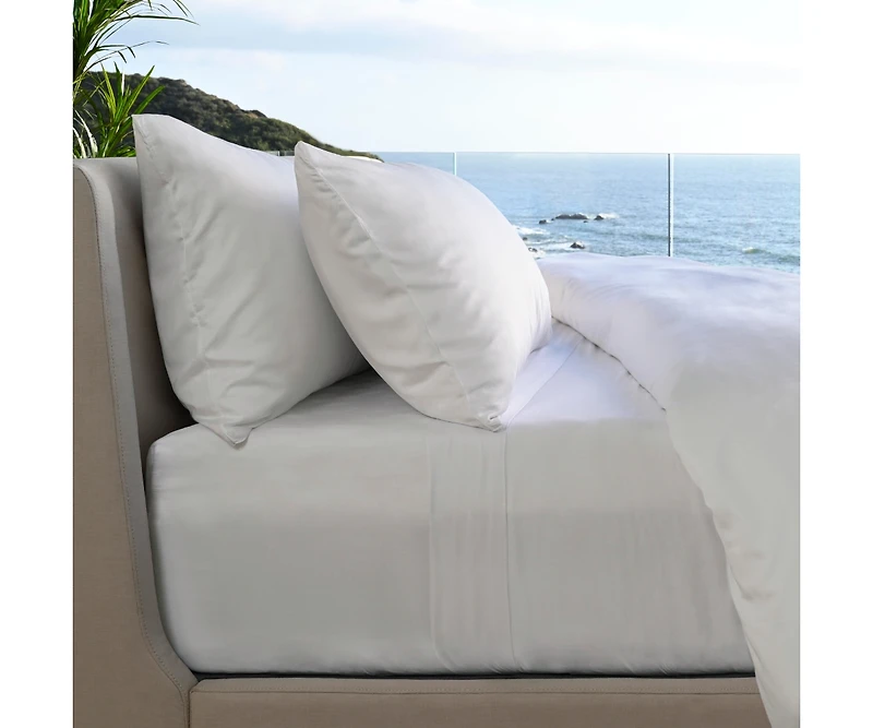Cariloha Resort 4-Piece Sateen Sheet Set | White | Queen | Viscose Material | Thermal-Regulating, Extra Soft Cooling Sheets