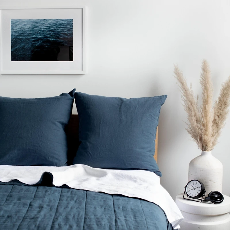 French Linen 3pc Quilt & Sham Set