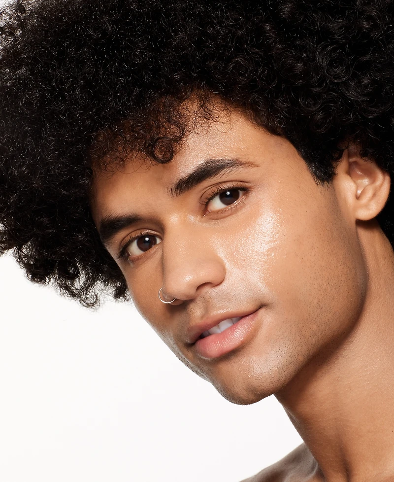 Shiseido RevitalEssence Skin Glow Foundation Spf 30