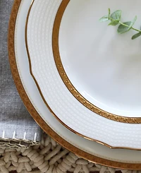 Noritake Charlotta Gold Set of 4 Scalloped Accent Plates, Service For 4
