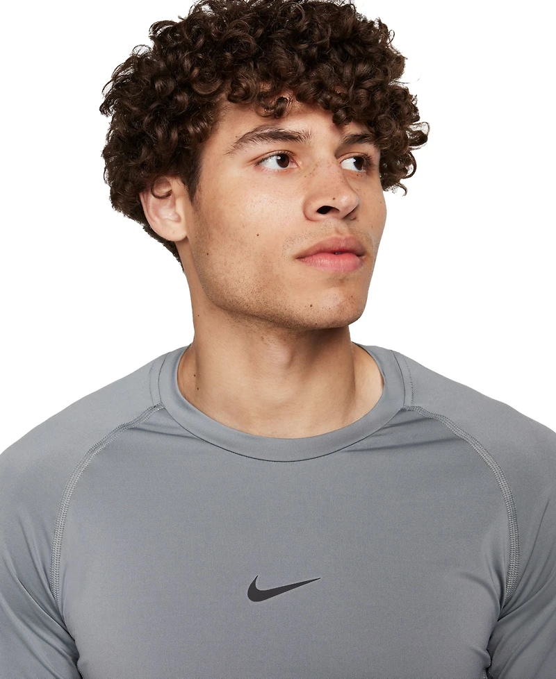 Nike Men's Pro Slim-Fit Dri-fit Long-Sleeve T-Shirt