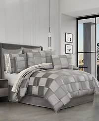 J Queen New York Brando 4 Piece Comforter Set, Queen