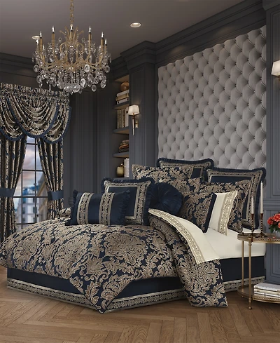 J Queen New York Monte Carlo 4 Piece Comforter Set