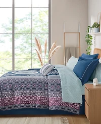 Intelligent Design Loretta -Pc. Comforter Set