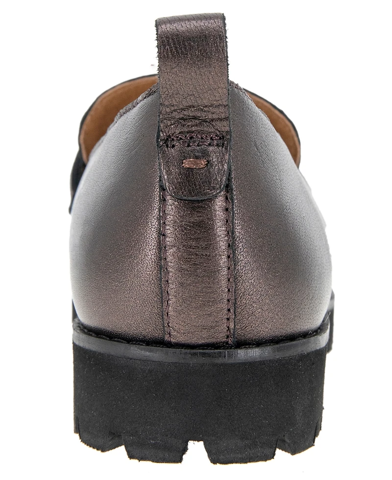 Gentle Souls Women's Emily Flat Heel Loafer