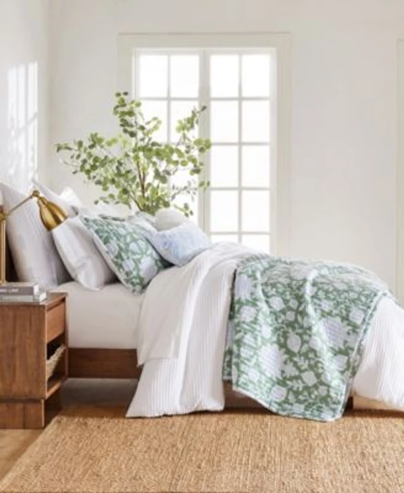 Levtex Evelyn Jacobean Reversible 3 Pc. Quilt Set