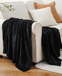 Battilo Lifestyle Solid Woven Micro Chenille Throw, 51" x 67"
