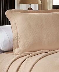 Superior Geometric Fret Textured Jacquard Matelasse All-Season -Piece Bedspread Set