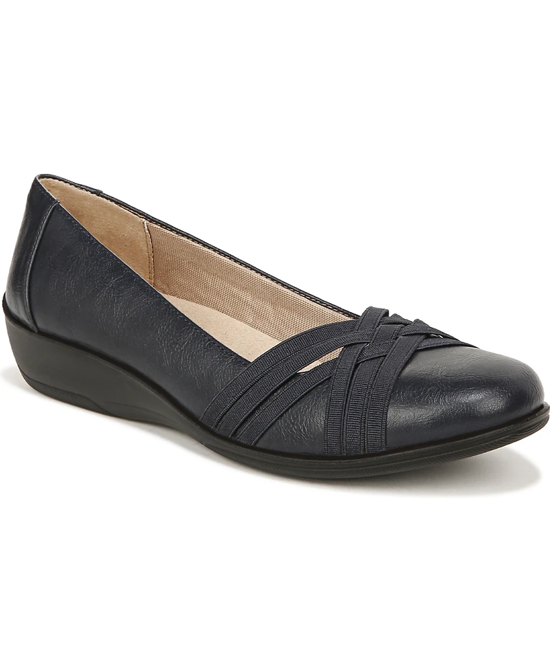 LifeStride Women's Incredible 2 Slip On Ballet Flats